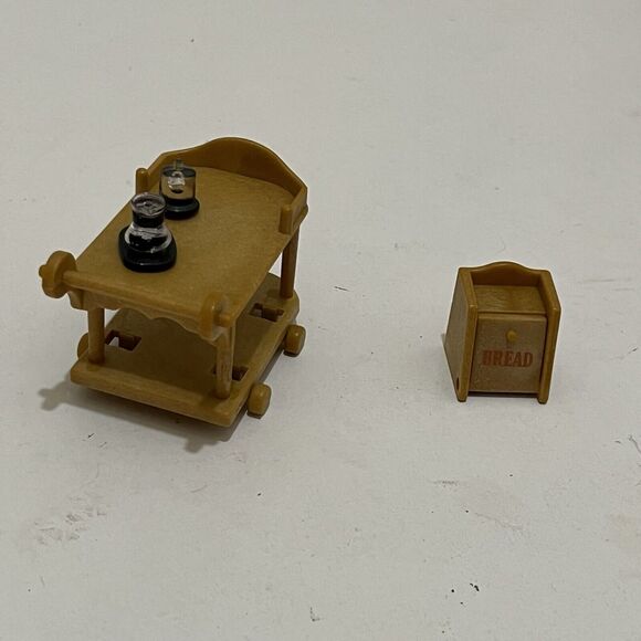 Calico Critters Sylvanian Families Serving Cart with Coffee Pots & Bread Box - Picture 5 of 10